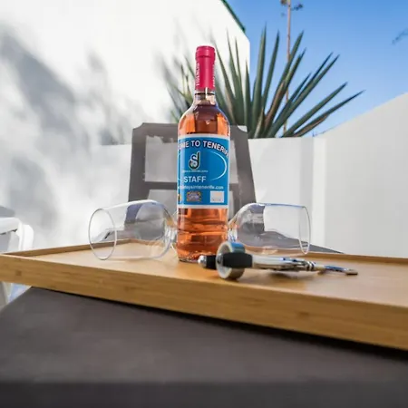 アパートホテル Sunny