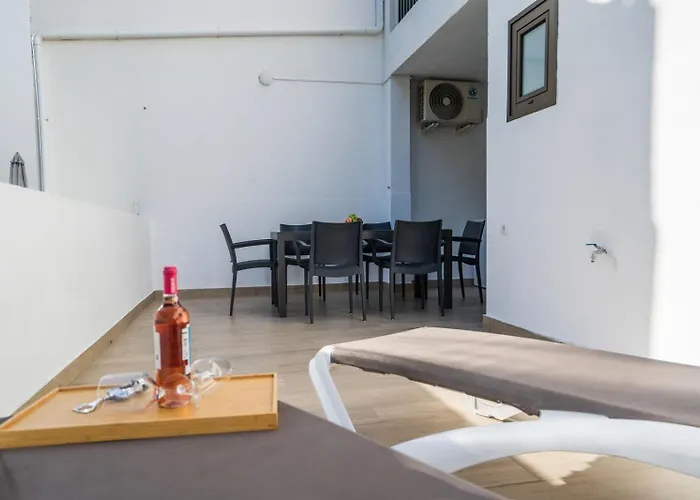 Lägenhetshotell Sunny